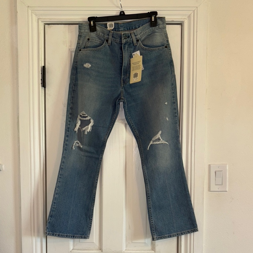 Levis 517 Bootcut Cropped Blue Distressed Jeans NWT size 29